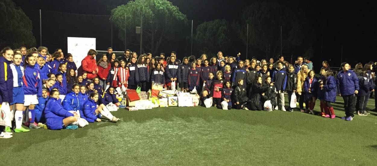 Primer torneig solidari de Nadal del Girona Femení i Creu Roja