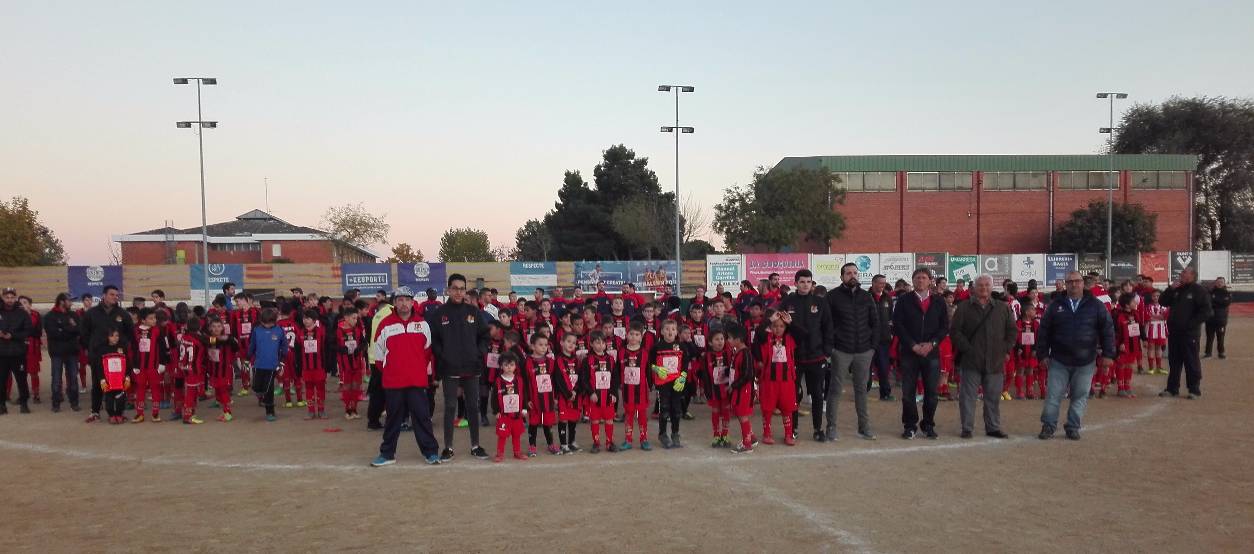 Presentats els equips base del CF Pirinaica