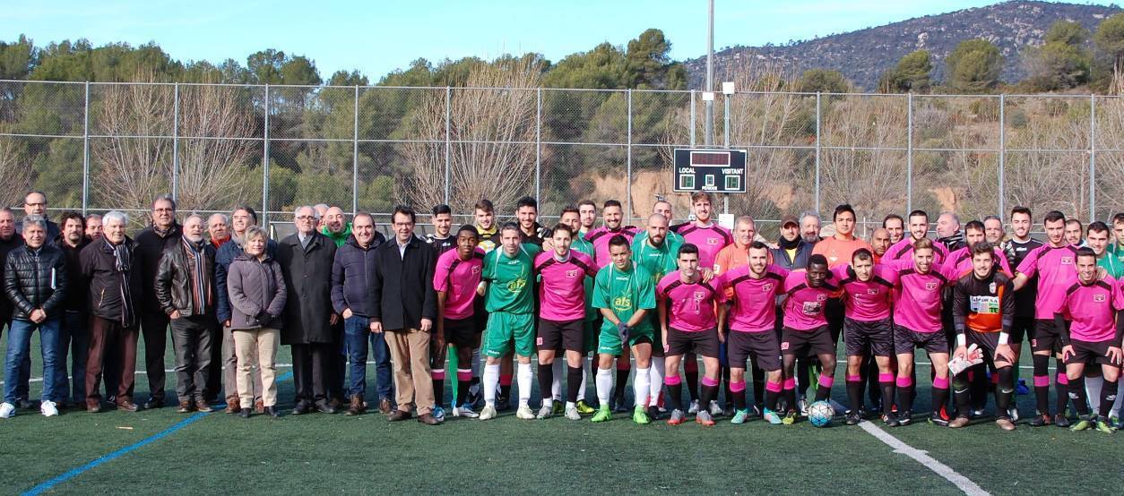 Celebrat el partit nadalenc entre Associacions de clubs de futbol de Terrassa i Sabadell