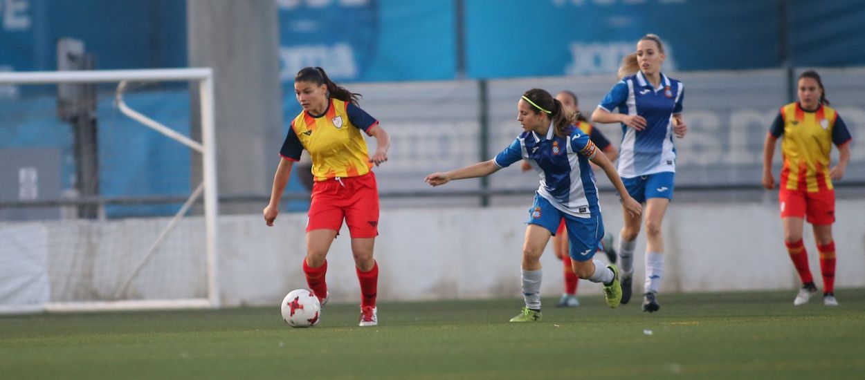 El bon joc i l’efectivitat de la sub 16 femenina superen l’Espanyol