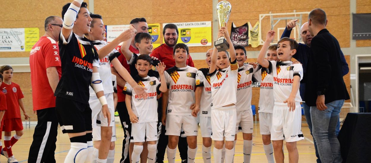 L'Industrias Santa Coloma es proclama campió de Catalunya Benjamí de futbol sala