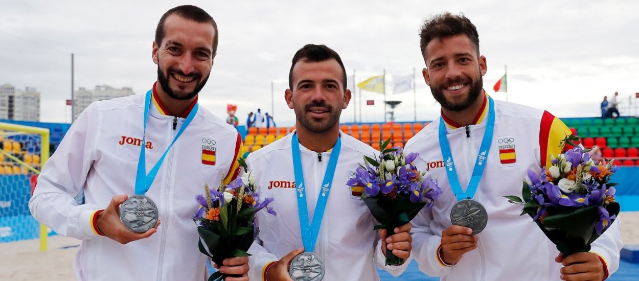 Tres catalans, subcampions de futbol platja als Jocs Europeus de Minsk