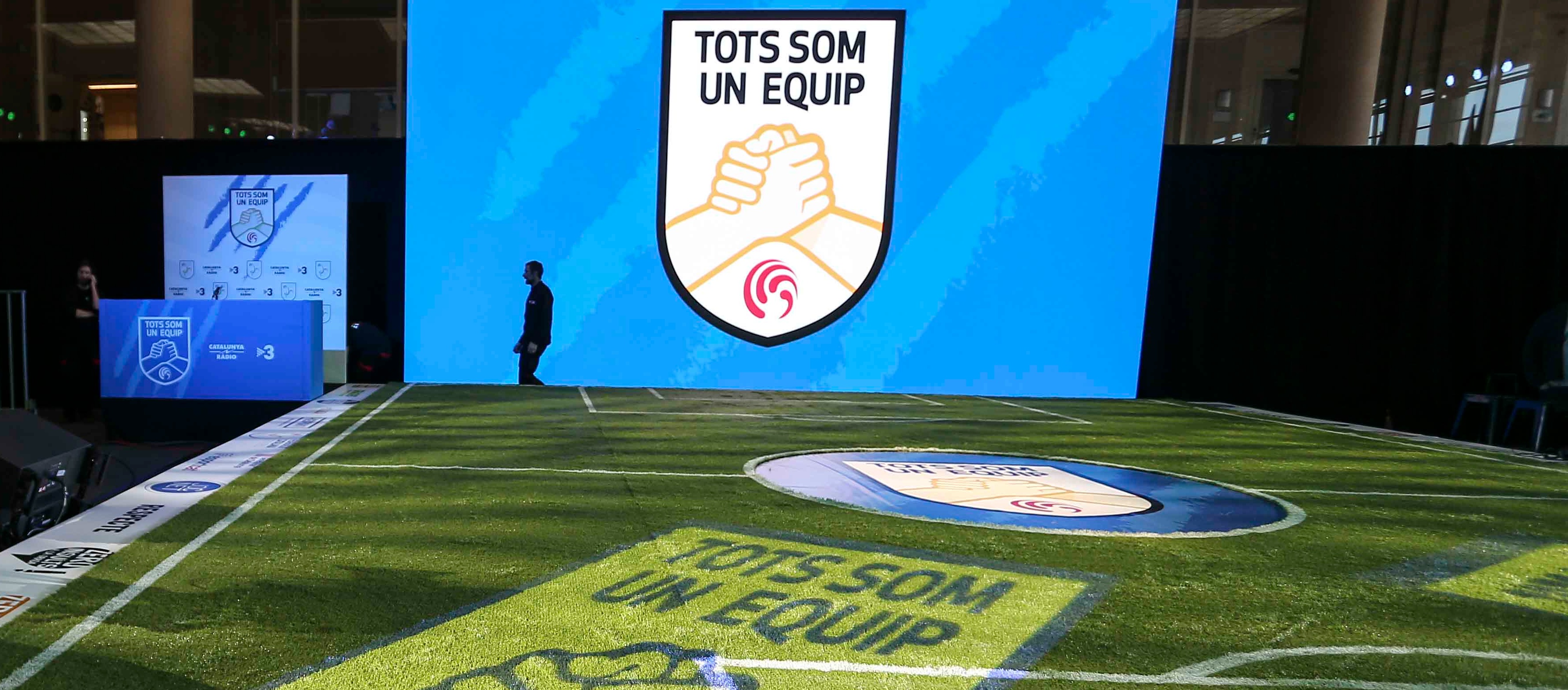 Els equips del futbol amateur català reben el Premi Joc Net