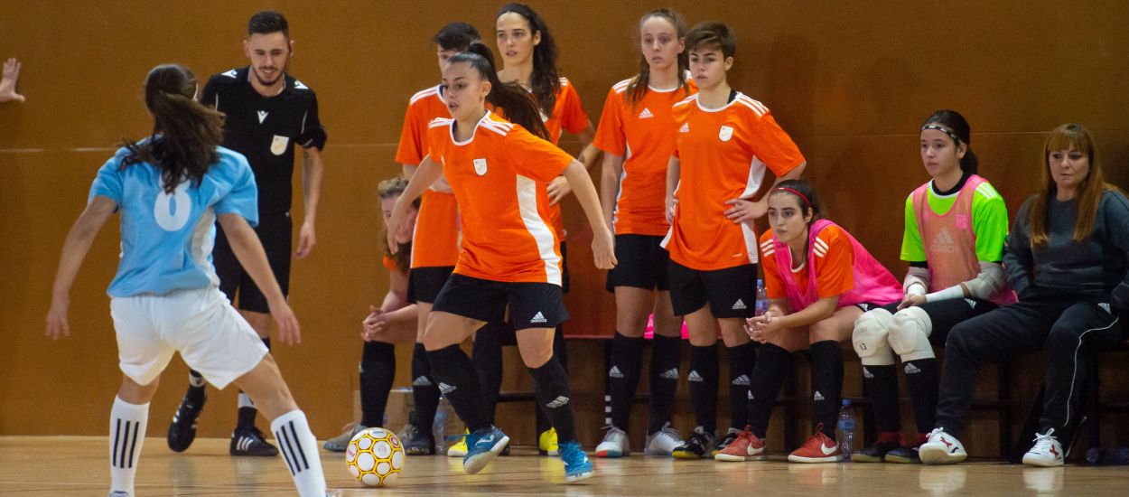 Empat entre Catalunya sub 19 femenina i el Mecanoviga CFS Eixample en un partit vibrant