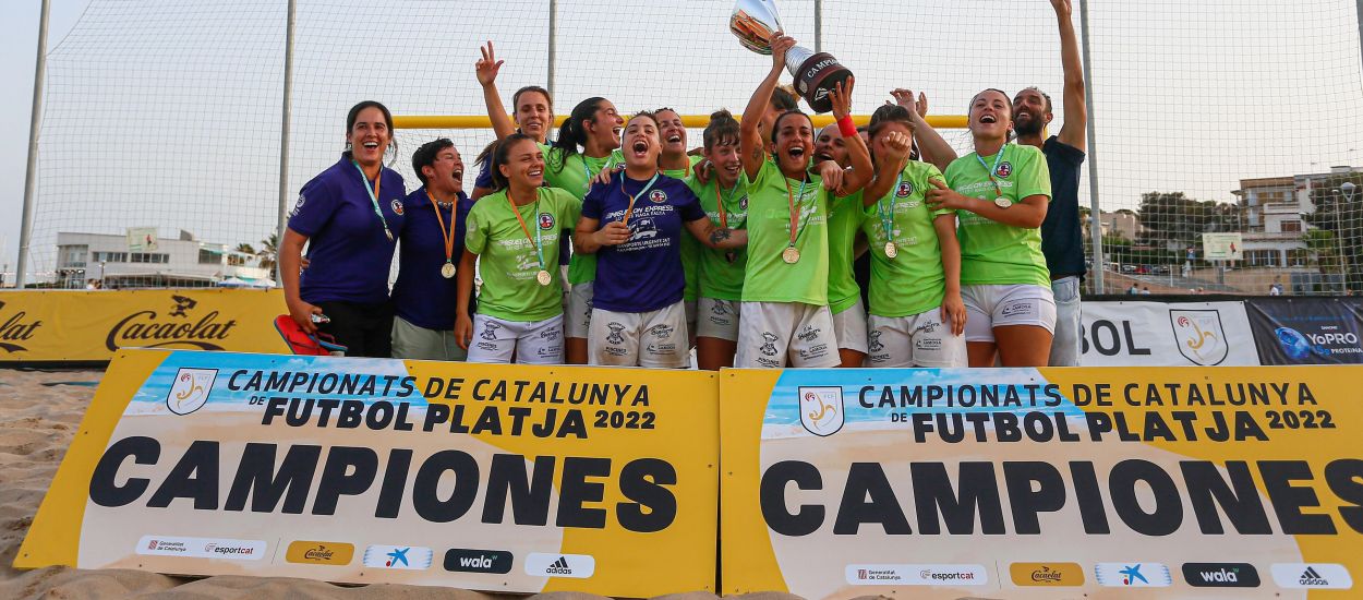 L’EF Bonaire també regna el futbol platja femení de Catalunya
