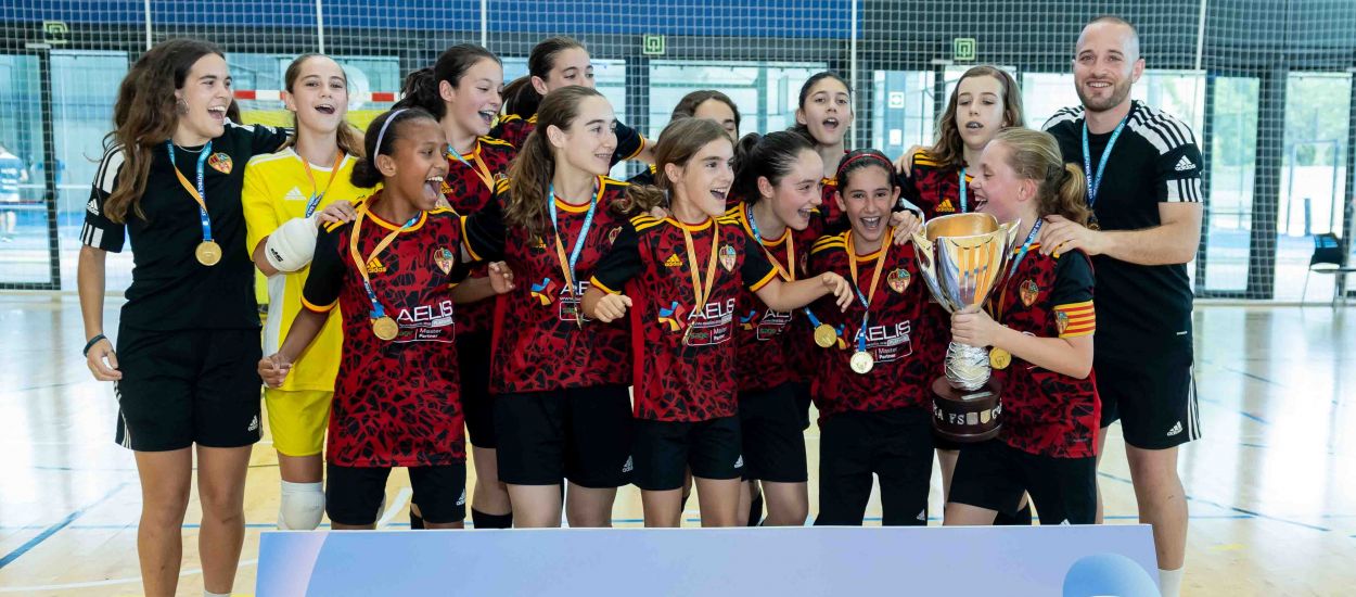Un hat-trick de Manuela Sebastià proclama el CFS Eixample campió de la Copa Catalunya Infantil femení