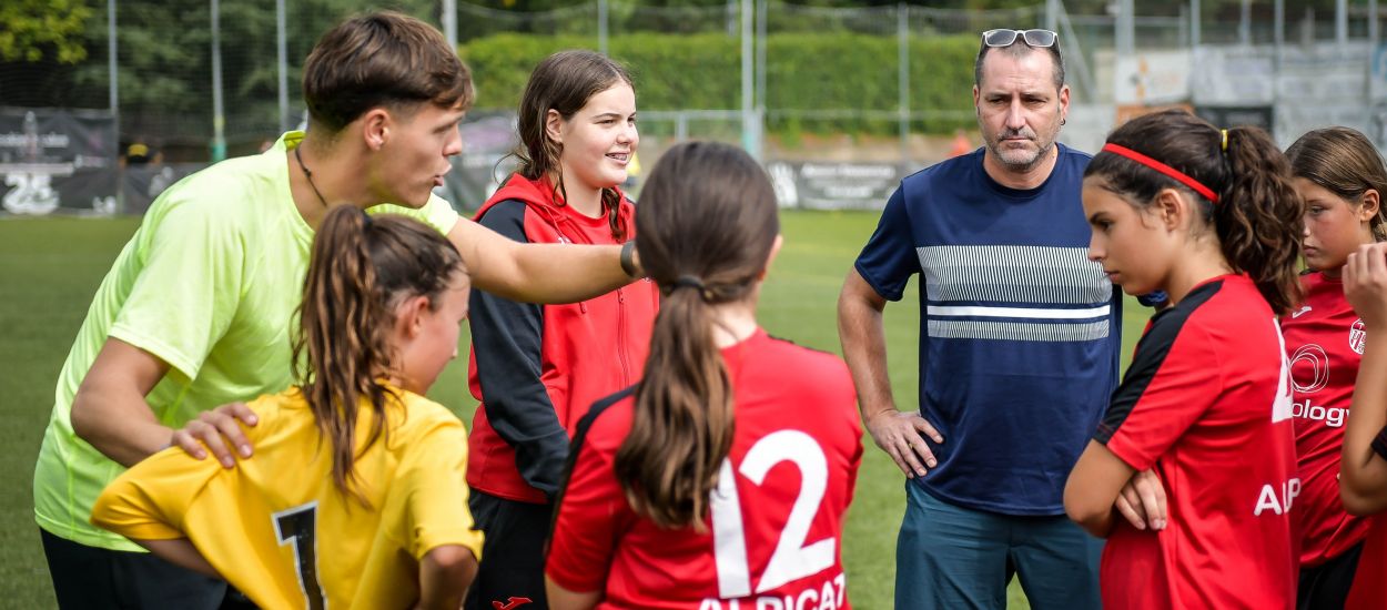 L'FCF obre nous cursos de formació per a entrenadors de futbol