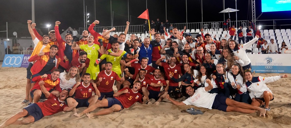 Dos catalans es proclamen campions dels Jocs del Mediterrani de futbol platja