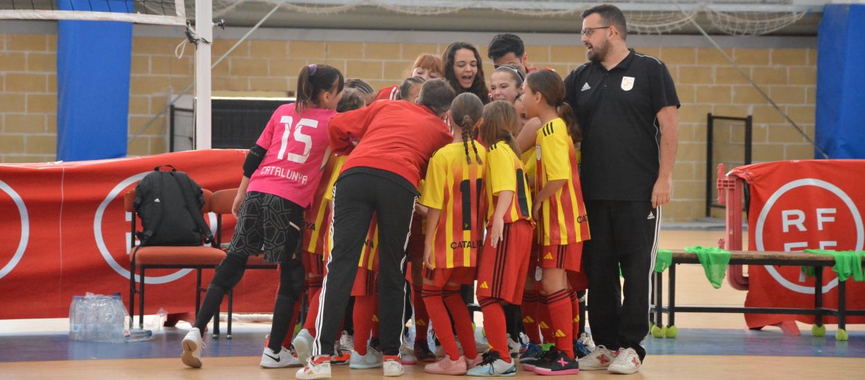 Empat d'infart i victòria als penals de Catalunya sub 10 femenina de futbol sala