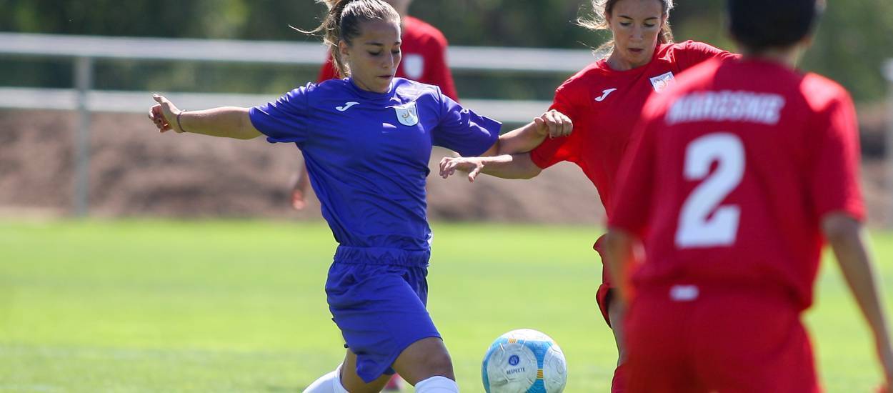L’entrenament en el futbol femení i els porters	