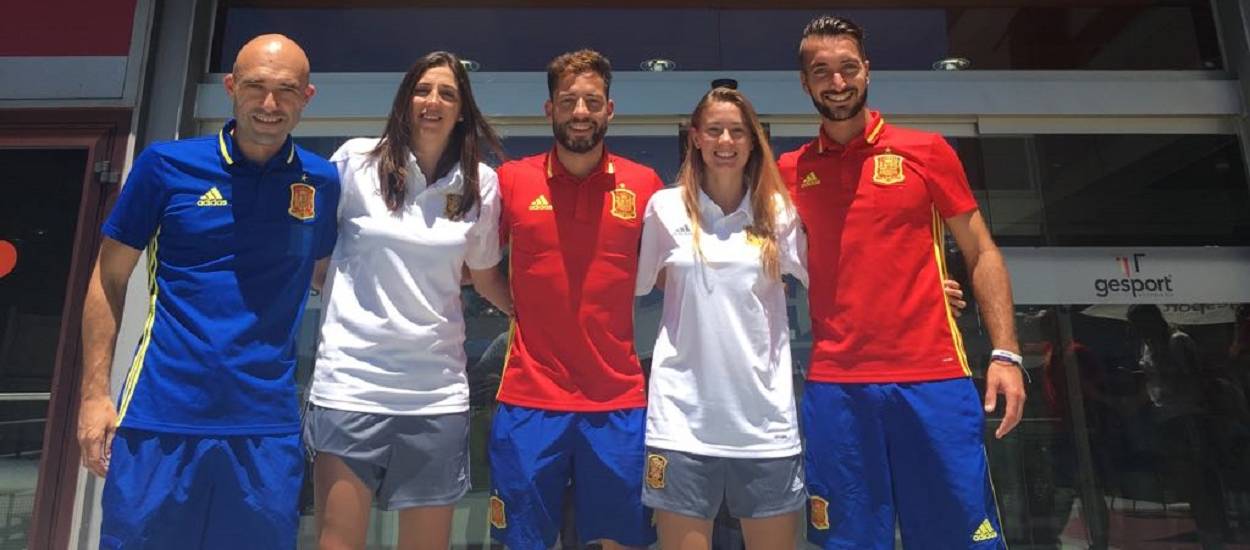Quatre catalans amb la Selecció Espanyola de Futbol Platja