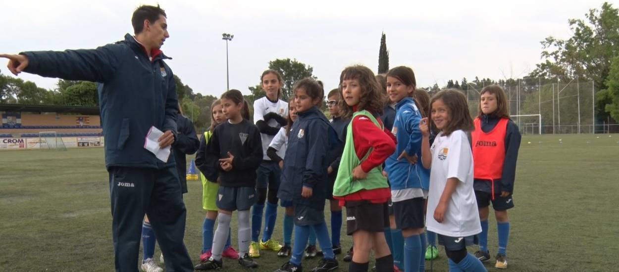 El CE Llerona aposta pel futbol femení