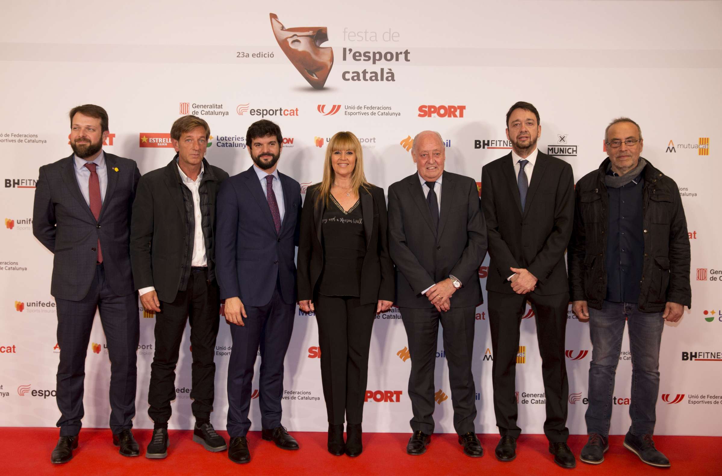 El president de l'FCF, junt a presidents de clubs centenaris del futbol català / FOTO: Diari Sport